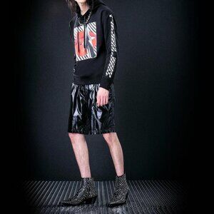 BNWT SS20 NOMENKLATURA PLEATED SHORTS 34